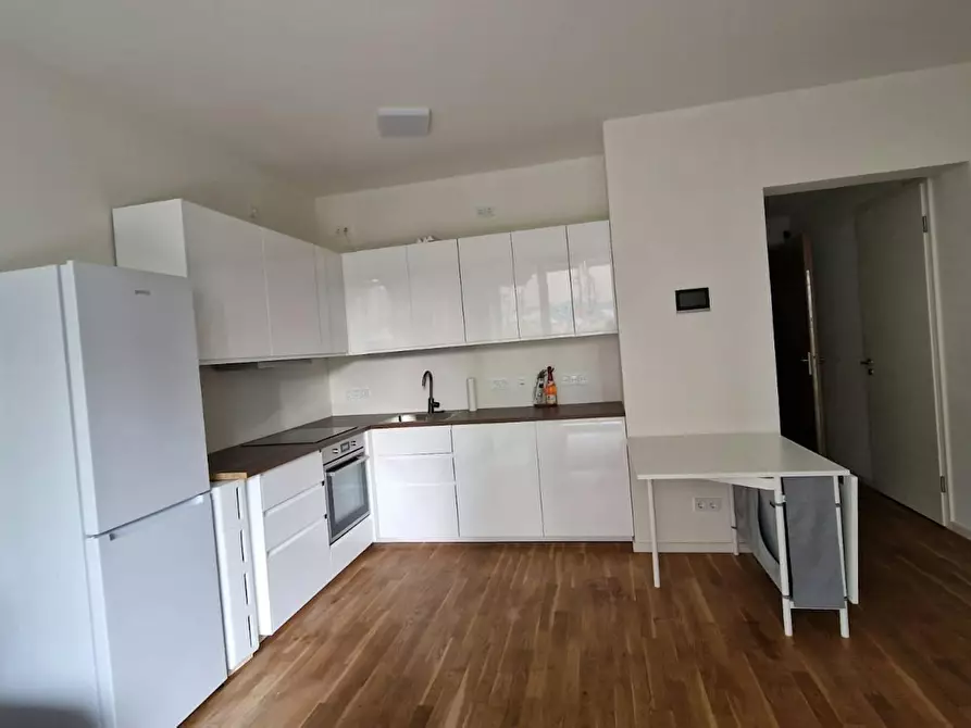 Immagine 8 di Appartamento in affitto  in Mühlenstraße a Berlin