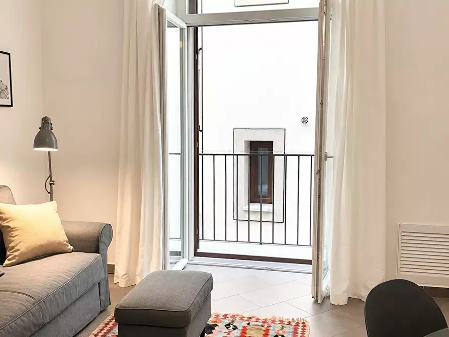 Immagine 6 di Appartamento in affitto  in Via Lungarini a Palermo