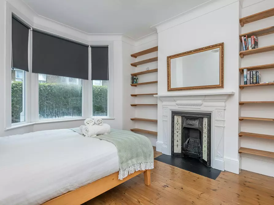 Immagine 2 di Casa indipendente in affitto  in Huxley Road a Walthamstow
