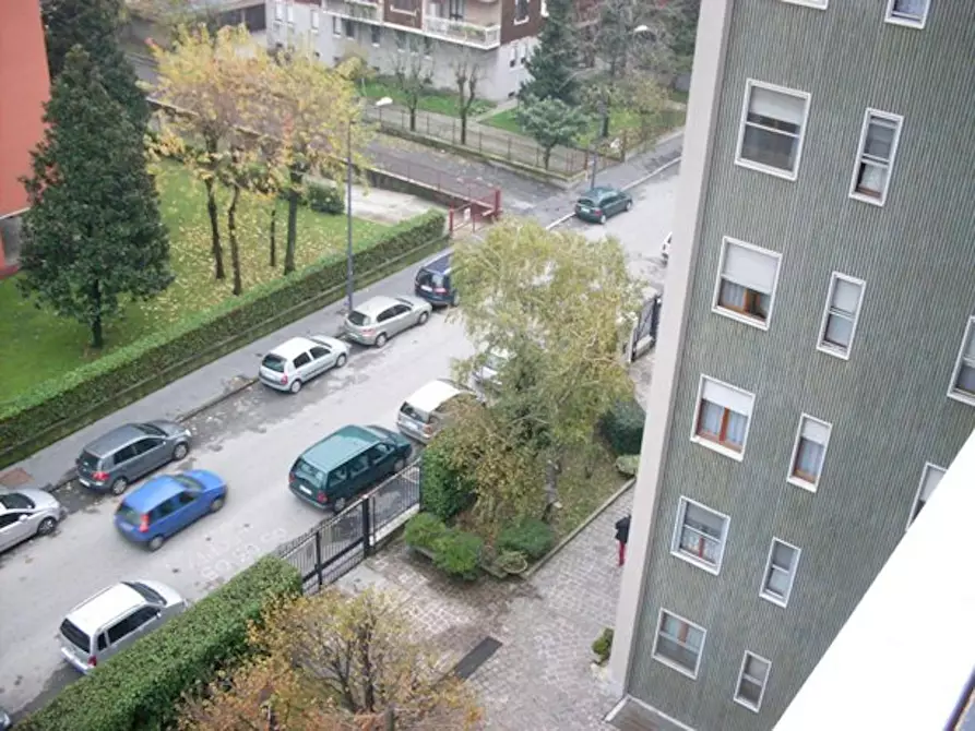 Immagine 5 di Appartamento in affitto  in Via Monte Popera a Milano