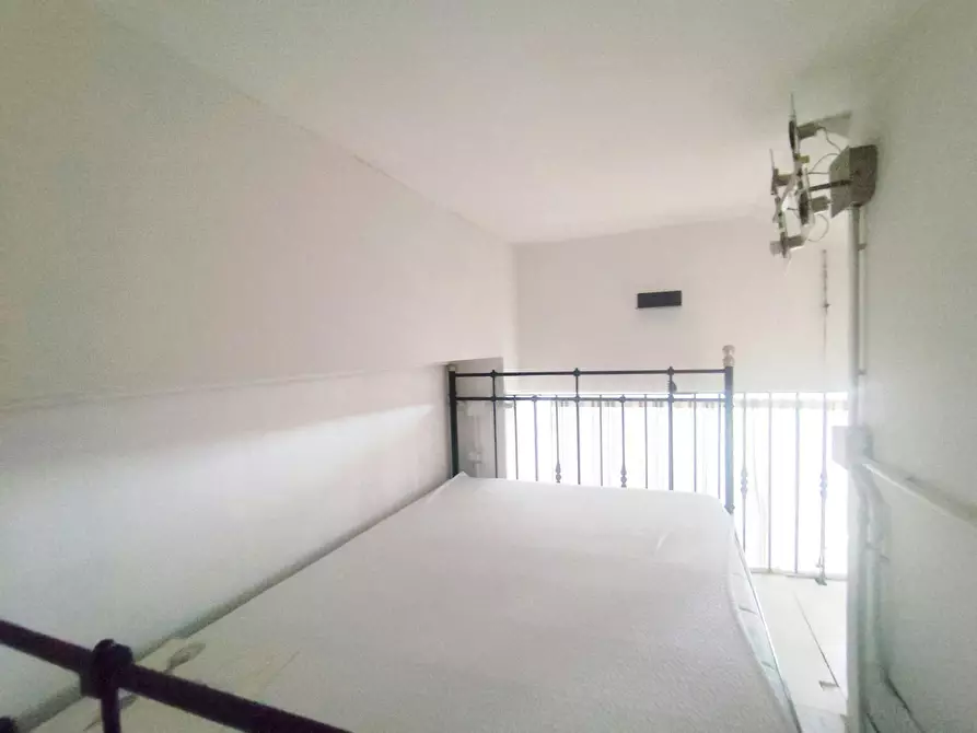 Immagine 10 di Appartamento in affitto  in Via Santa Maria Rossa a Milano