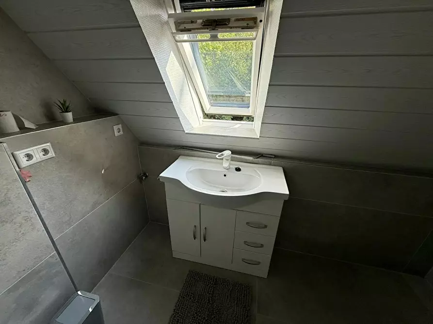 Immagine 6 di Camera in affitto  in Im Wiesengarten a Frankfurt am Main
