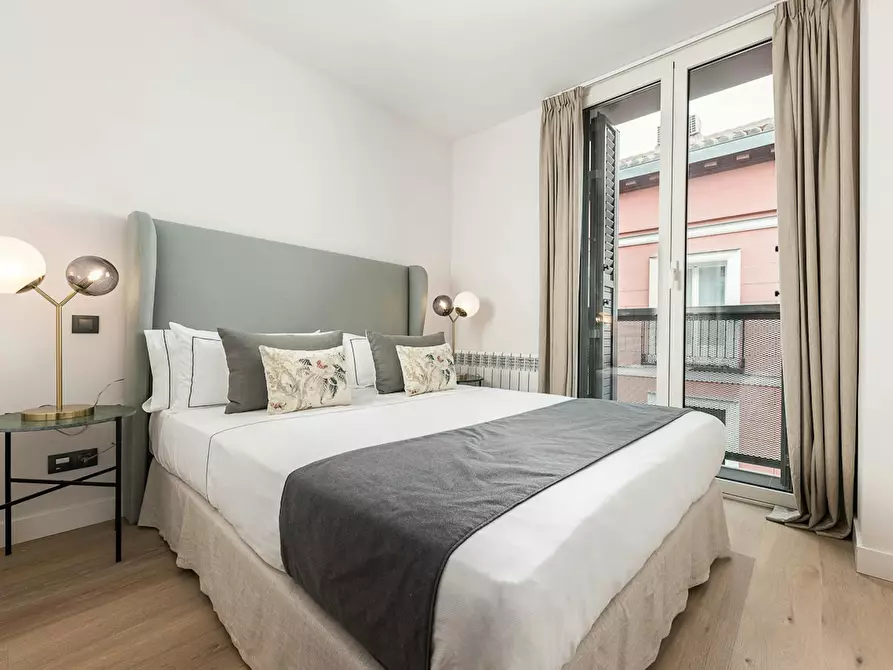 Immagine 8 di Appartamento in affitto  in Calle del Sombrerete a Madrid