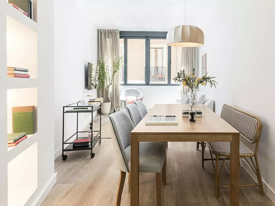 Immagine 6 di Appartamento in affitto  in Calle de San Blas a Madrid