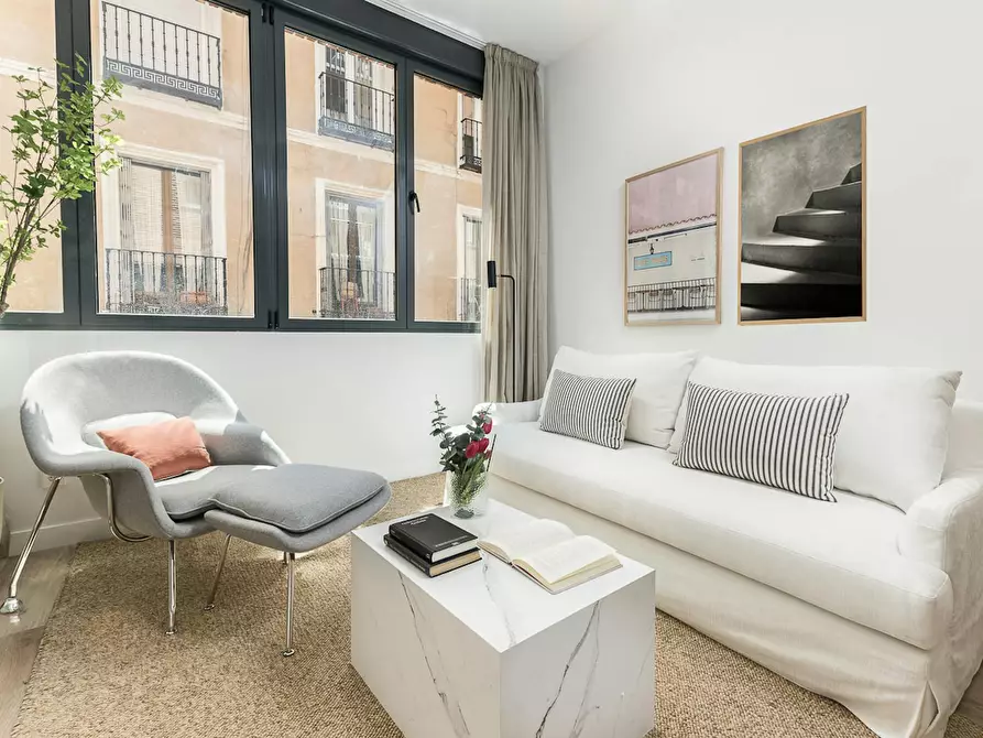 Immagine 2 di Appartamento in affitto  in Calle de San Blas a Madrid