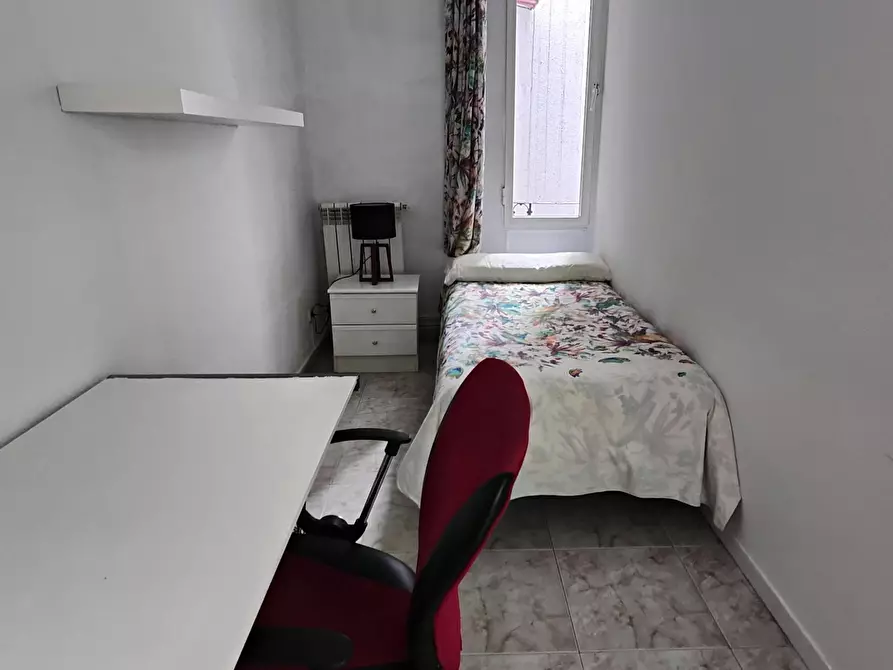 Immagine 3 di Camera in affitto  in Calle de Gaztambide a Madrid