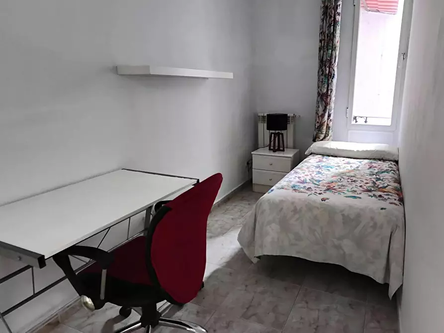Immagine 2 di Camera in affitto  in Calle de Gaztambide a Madrid