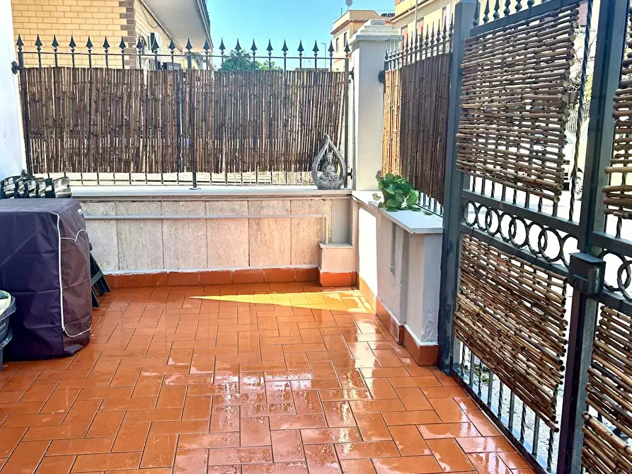 Immagine 3 di Casa indipendente in affitto  in Via Giacomo della Marca a Roma