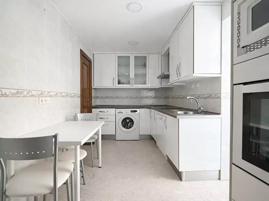 Immagine 8 di Appartamento in affitto  in Calle de Juan Duque a Madrid
