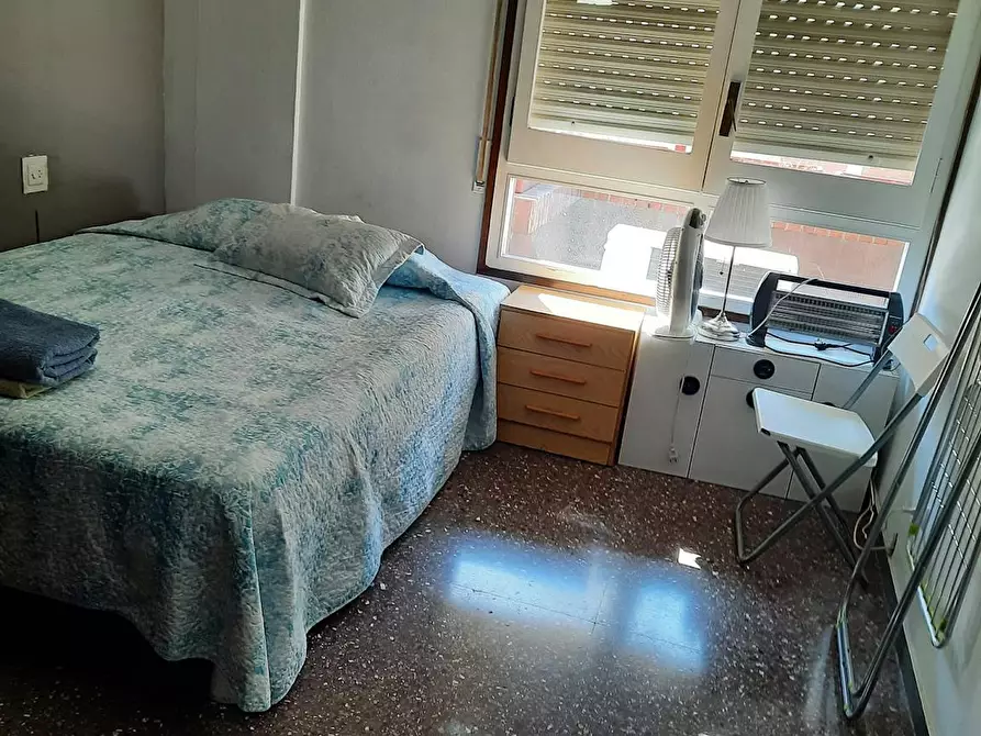 Immagine 2 di Camera in affitto  in Carrer de Pi i Margall a Barcelona