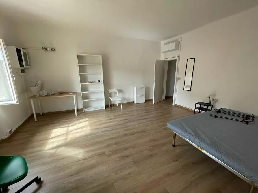 Immagine 2 di Camera in affitto  in Vicolo del Tinti a Pisa