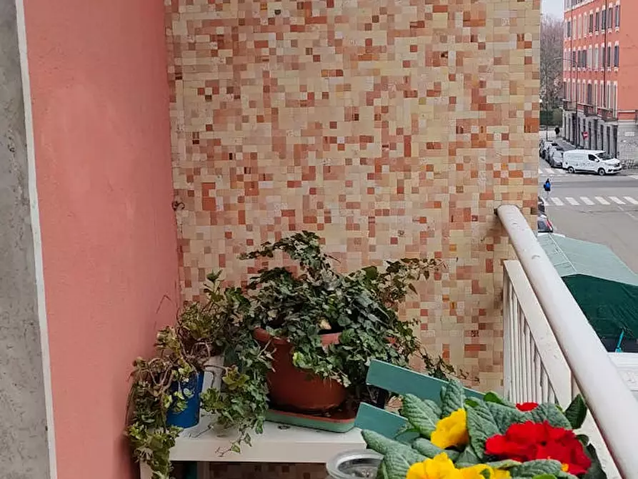 Immagine 7 di Camera in affitto  in Via Lepontina a Milano