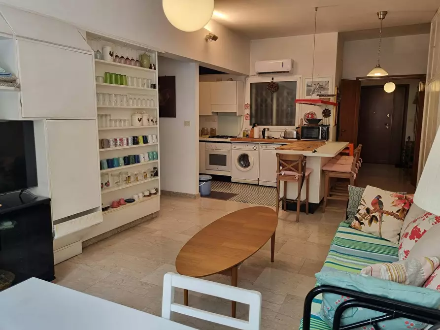 Immagine 1 di Appartamento in affitto  in Via Donatello a Roma