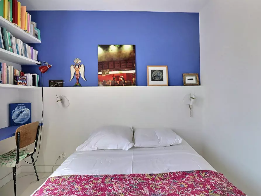 Immagine 10 di Appartamento in affitto  in Rue Pelée a Paris