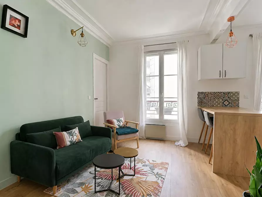 Immagine 1 di Appartamento in affitto  in Rue du Faubourg Poissonnière a Paris