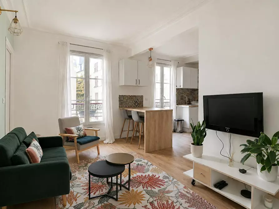 Immagine 4 di Appartamento in affitto  in Rue du Faubourg Poissonnière a Paris