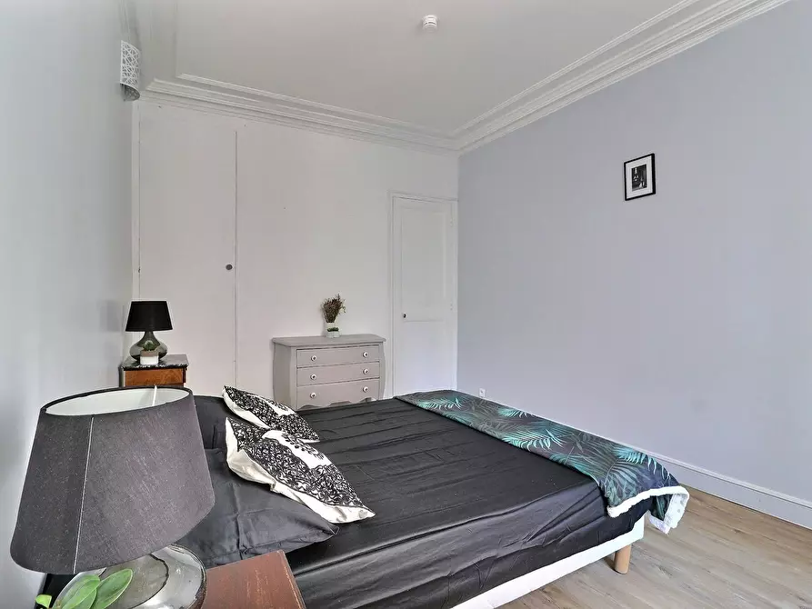 Immagine 7 di Appartamento in affitto  in Rue du Faubourg Poissonnière a Paris