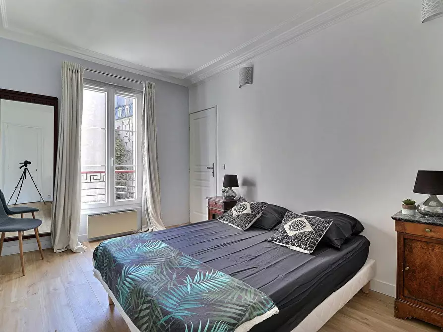 Immagine 2 di Appartamento in affitto  in Rue du Faubourg Poissonnière a Paris