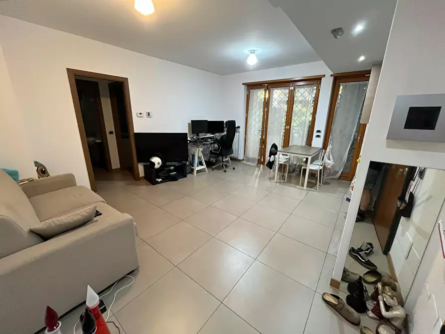 Immagine 4 di Appartamento in affitto  in Via Giovanni Sinchetto a Roma