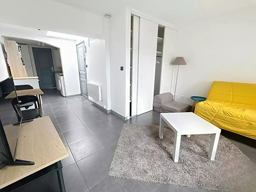 Immagine 1 di Appartamento in affitto  in Rue Pasteur a Dijon