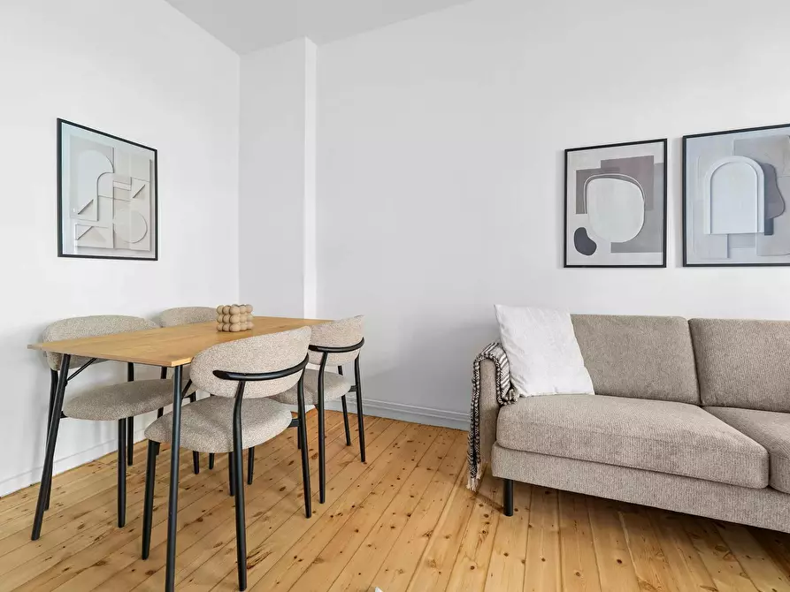 Immagine 6 di Appartamento in affitto  in Steegerstraße a Berlin