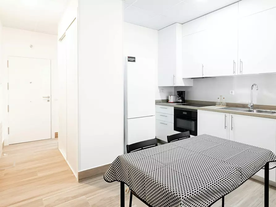 Immagine 3 di Appartamento in affitto  in Calle de San Manuel a Madrid