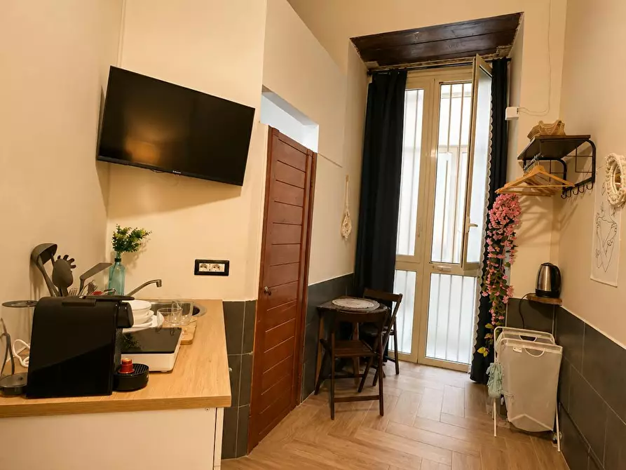 Immagine 3 di Appartamento in affitto  in Piazza Principe Umberto a Napoli