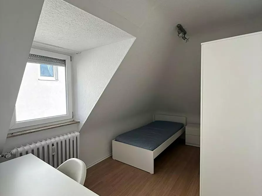 Immagine 1 di Camera condivisa in affitto  in Stuttgarter Straße a Stuttgart Zuffenhausen