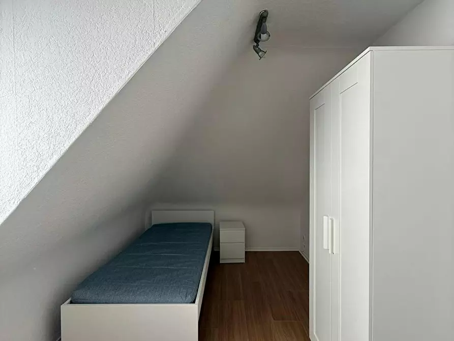 Immagine 2 di Camera condivisa in affitto  in Stuttgarter Straße a Stuttgart Zuffenhausen