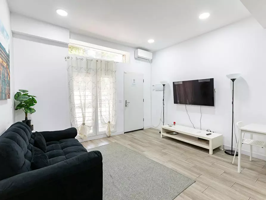 Immagine 5 di Appartamento in affitto  in Calle de Matilde Hernández a Madrid