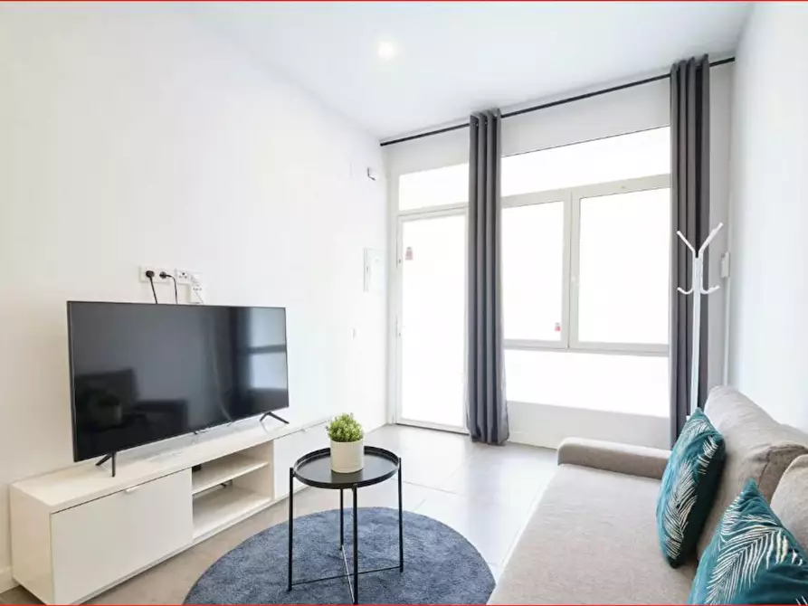 Immagine 10 di Appartamento in affitto  in Calle de la Alondra a Madrid