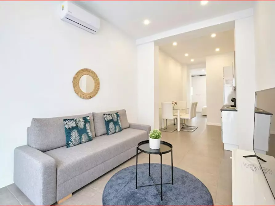 Immagine 9 di Appartamento in affitto  in Calle de la Alondra a Madrid