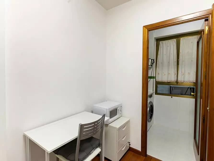 Immagine 7 di Appartamento in affitto  in Calle de la Reina a Madrid