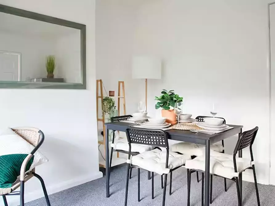 Immagine 3 di Casa indipendente in affitto  in Windle Hall Drive a 
