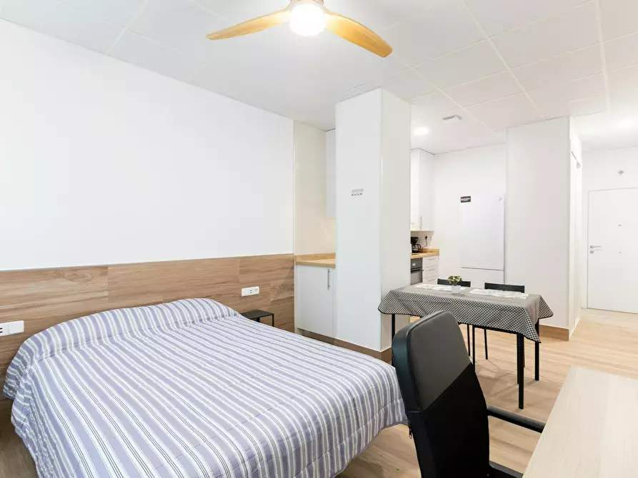 Immagine 9 di Appartamento in affitto  in Calle de San Manuel a Madrid