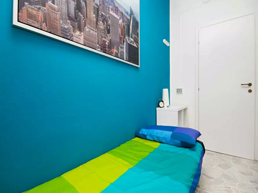 Immagine 3 di Camera in affitto  in Via Bartolomeo D'Alviano a Milano