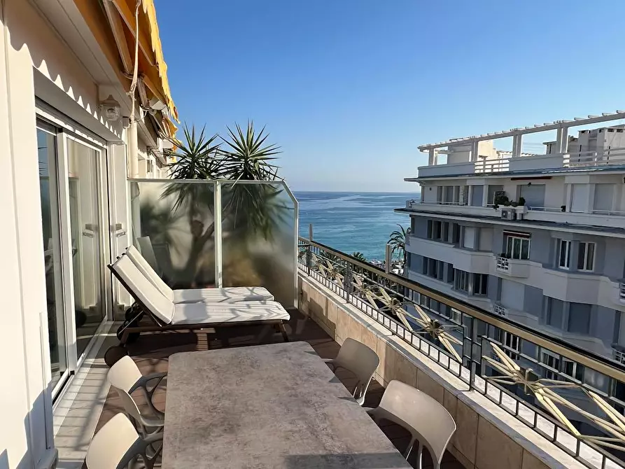 Immagine 4 di Appartamento in affitto  in Promenade des Anglais a Nice