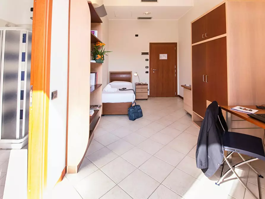 Immagine 4 di Camera condivisa in affitto  in Via Monsignor Ventimiglia a Catania