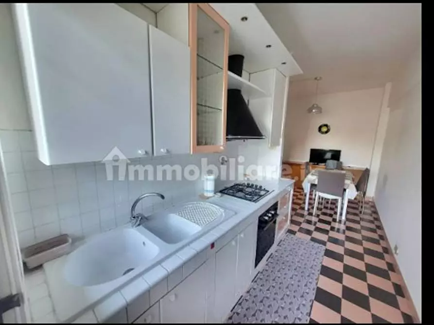 Immagine 8 di Appartamento in affitto  in Via Badia di Cava a Roma