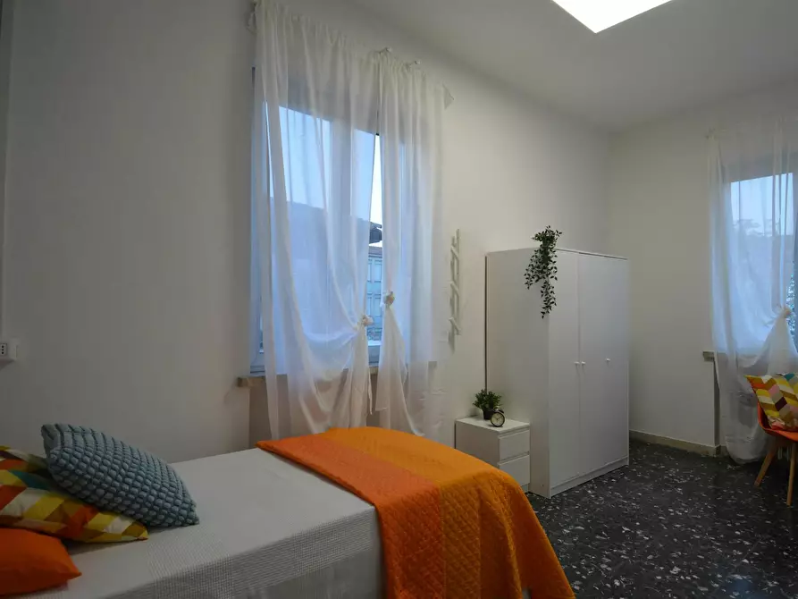 Immagine 7 di Camera in affitto  in Vicolo Franco Villa a Reggio Nell'emilia