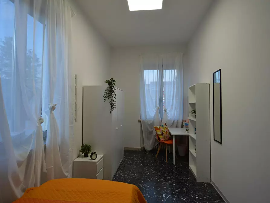 Immagine 6 di Camera in affitto  in Vicolo Franco Villa a Reggio Nell'emilia