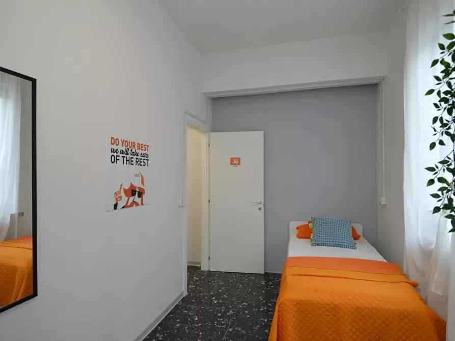 Immagine 3 di Camera in affitto  in Vicolo Franco Villa a Reggio Nell'emilia