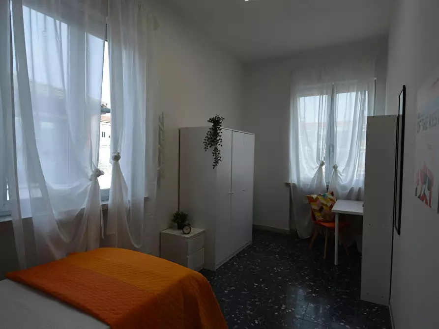 Immagine 2 di Camera in affitto  in Vicolo Franco Villa a Reggio Nell'emilia