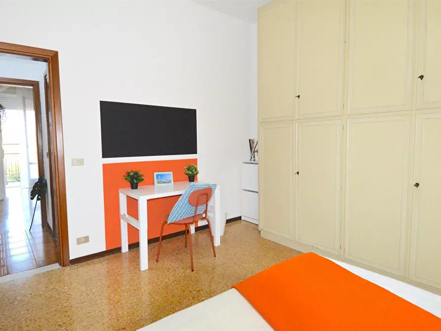Immagine 1 di Camera in affitto  in Via Riccardo Melotti a Modena
