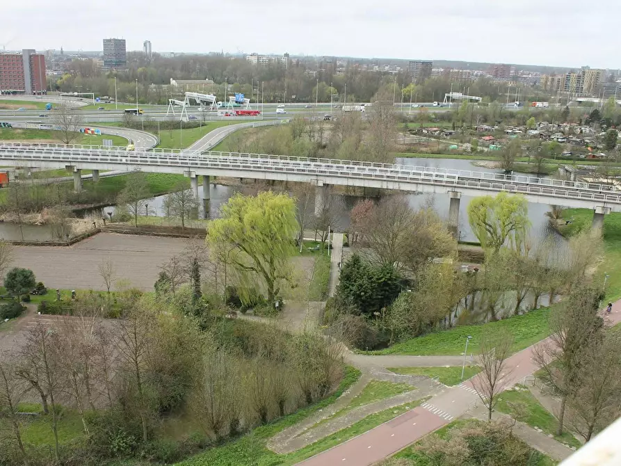 Immagine 5 di Appartamento in affitto  in Vlaardingerdijk a Schiedam
