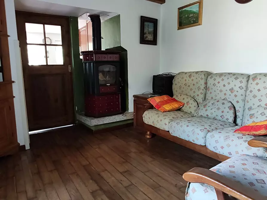 Immagine 5 di Casa indipendente in affitto  in Via 20 Settembre a Gurro