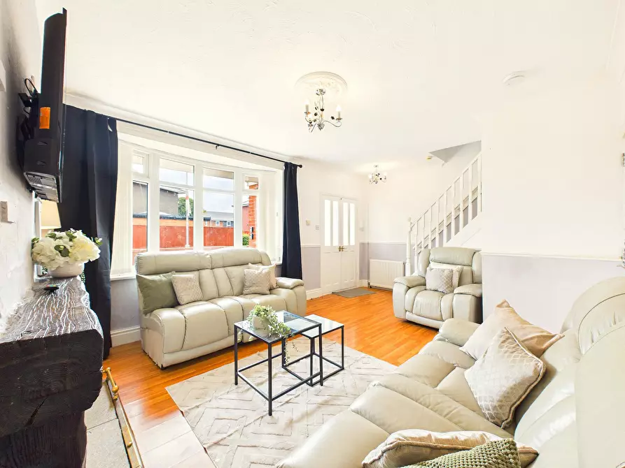 Immagine 4 di Casa indipendente in affitto  in Matford Avenue a 