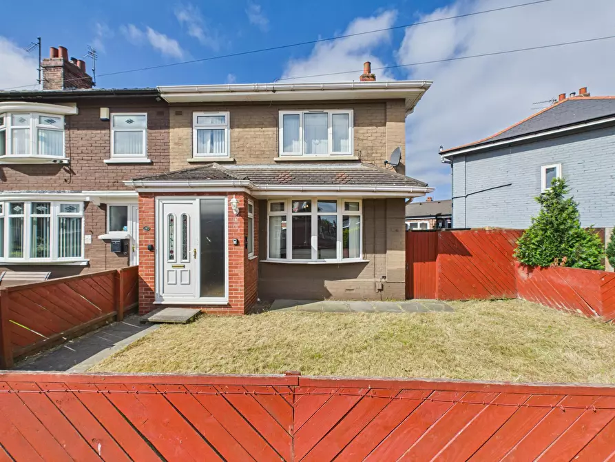 Immagine 1 di Casa indipendente in affitto  in Matford Avenue a 