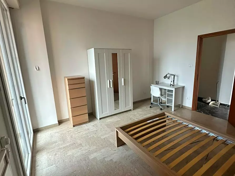 Immagine 8 di Camera in affitto  in Viale Felsina a Bologna