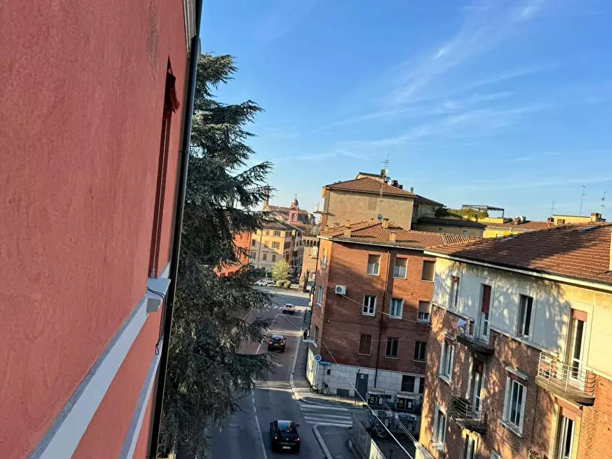 Immagine 9 di Appartamento in affitto  in Via Castiglione a Bologna